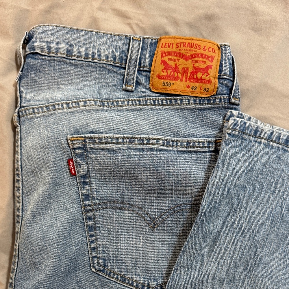 Levi's 559 Light Blue Relaxed Fit Jeans 42 x 32